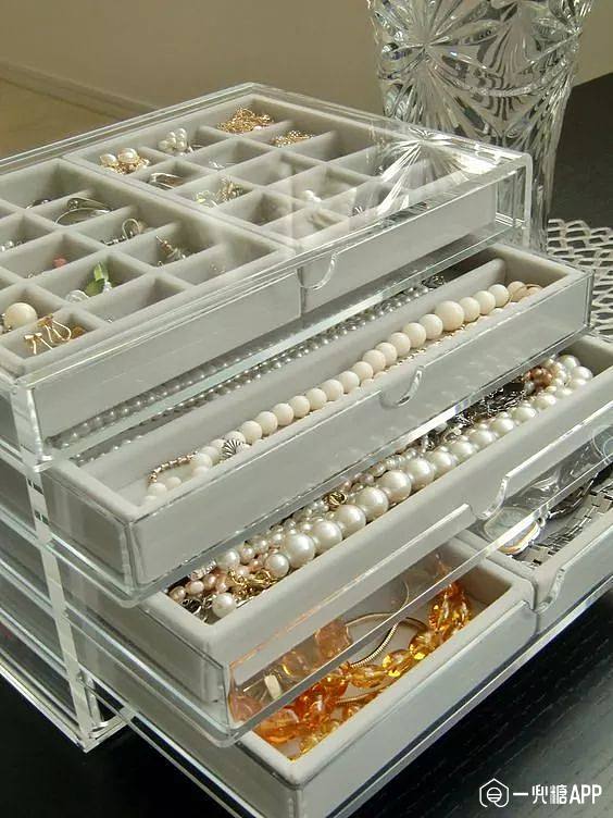 首饰收纳方式 5a2523beb2909.jpg!710
