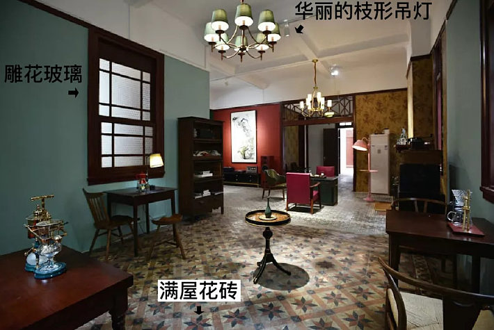 住范儿向来强调功能优先、实用优先,提倡抛掉风格、从实际出发的基本款装修。 本质上是希望大家关注核心的居住体验,不刻意强调风格和装饰性(只要好看就行),结果老被误解成只会做北欧风。 其实,实用简约的无风格,不但不是北欧风,而且还是一切风格的基础。 只要加一点装饰、改动一些主材、注意一下配色,无风格立马可以变身出无数种风格来,就怕眼花缭乱,挑都挑不出来呢!