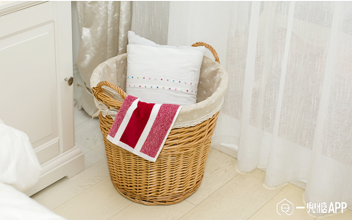 【少女秘技】貌美脏衣篓vs堆成山的脏衣服,wi