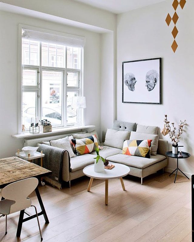 6,选转角沙发 转角沙发放在角落处,可以占用更少的小客厅空间.