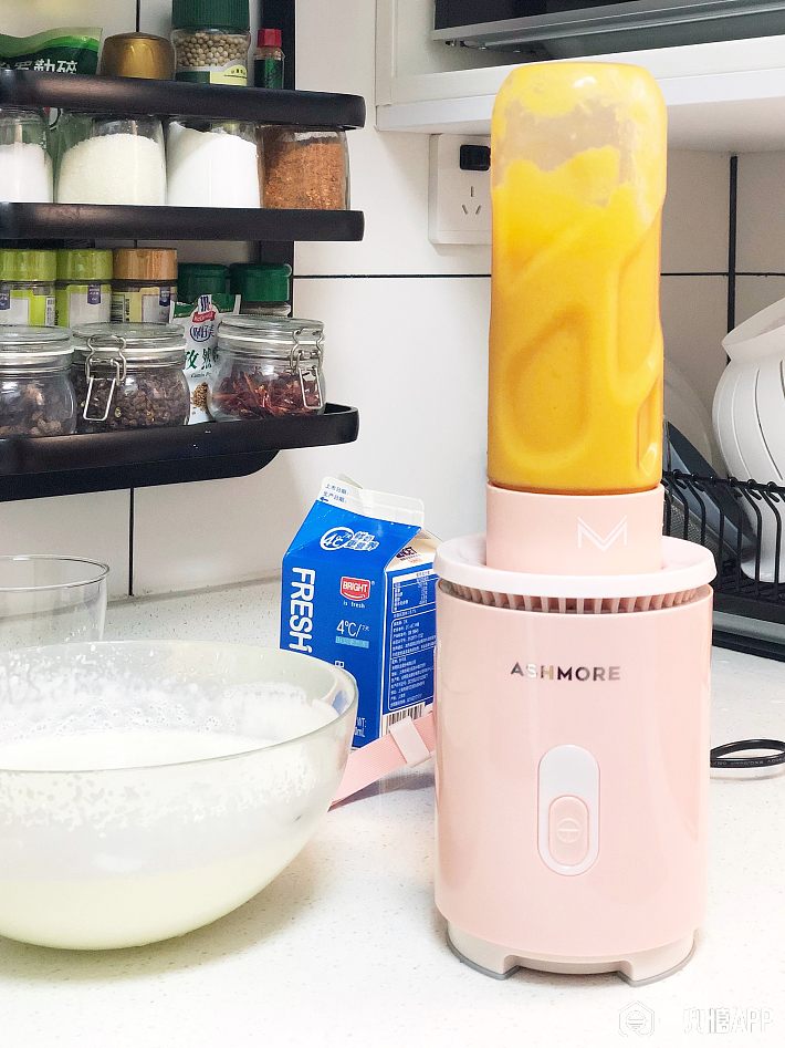 【少女心,男友力】ASHMORE\/艾诗摩尔便携式榨汁机测评