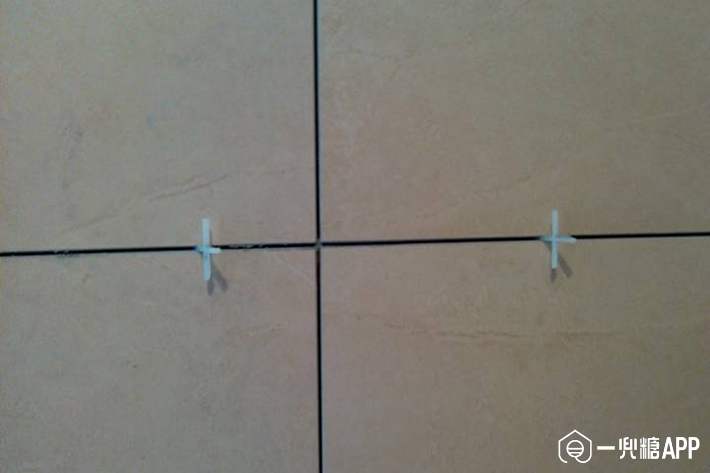 成都旧房翻新｜泥瓦施工避坑指南，防水找平贴砖全解析
