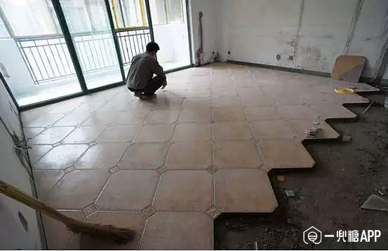 地暖贴地砖要不要留缝？一次性讲透留缝尺寸、美缝选择与施工规范（2026落地版）