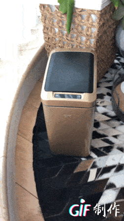 5bc309d33be0d.gif!ori