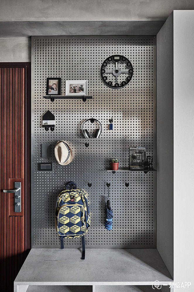 装饰画怎么拆背板 5c90ba6a8fb8b.jpg!710