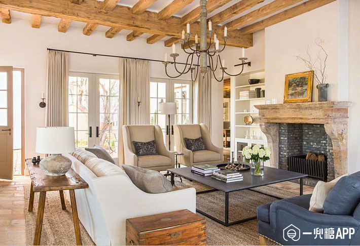 客厅吊灯怎么安装效果最好 5ca31ff131caa.jpg!710