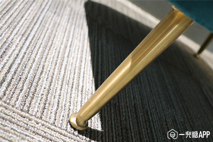 金属支撑腿 5d5a3d1170a55.jpg!710