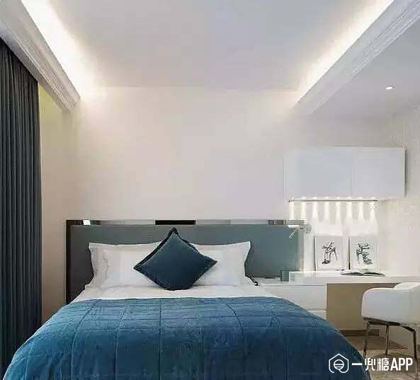 怎么装饰自己的卧室小房间 566ea6123b24c.jpg!710