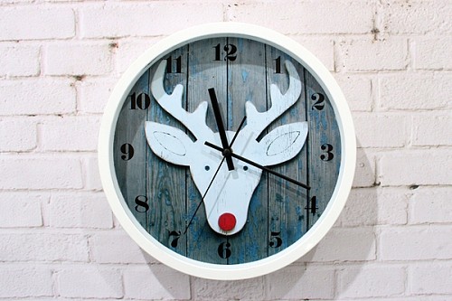 田园复古风 木头白鹿挂钟 乡村小鹿时钟表 墙面