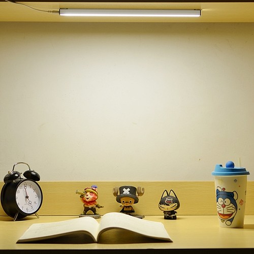 酷毙灯大学生寝室宿舍LED护眼灯台灯学习usb