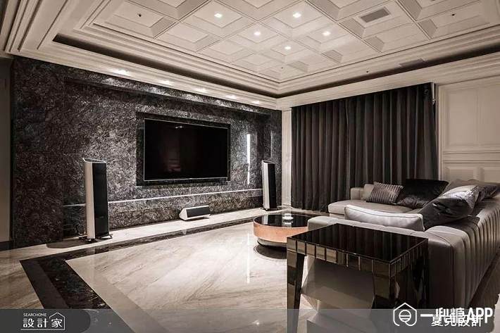 48 天花上方做出九宫格,注入细致元素,打造空间亮点.