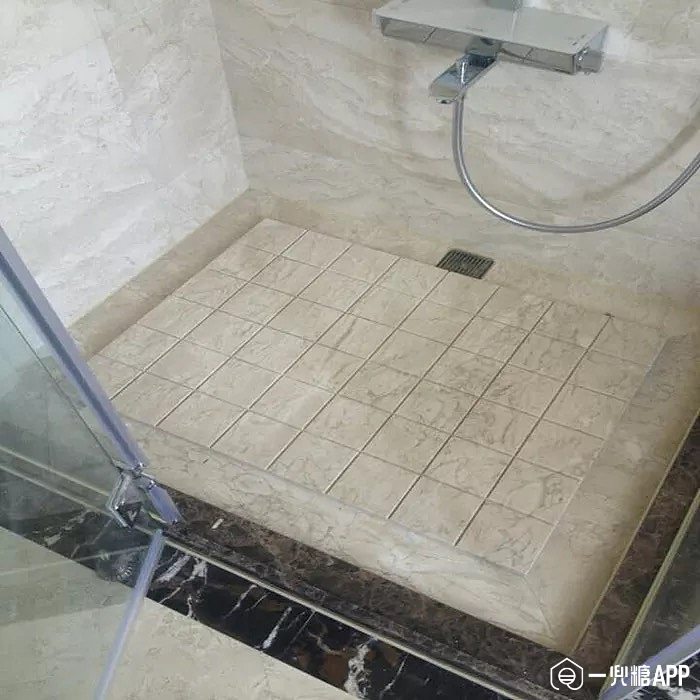 淋浴房地漏选择