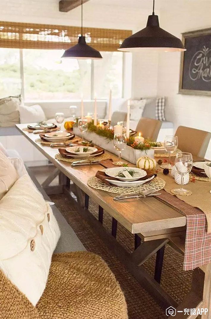 唐顿庄园里的高阶餐桌布置,一起来学一下吧