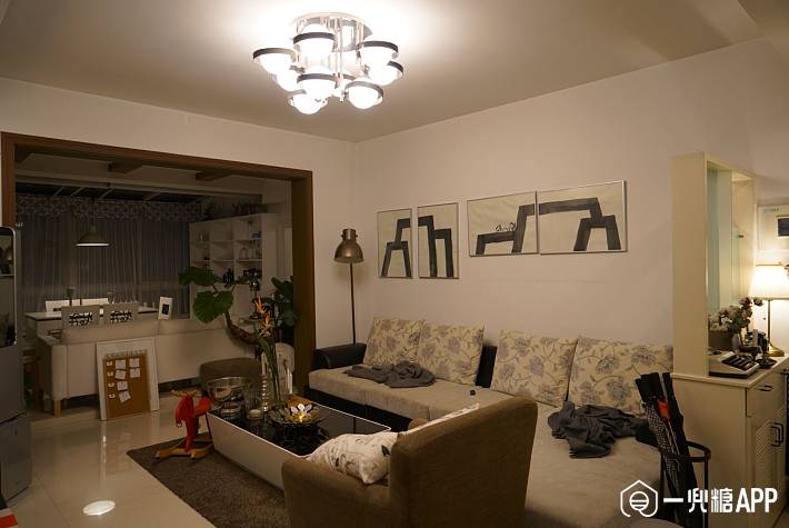 用1天时间爆改10年前的老客厅